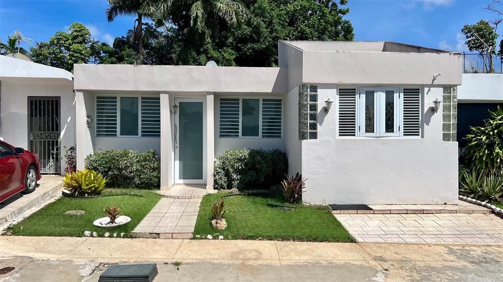 Vendido Recientemente: $175,000 (4 camas, 2 baños, 1300 Pies cuadrados)