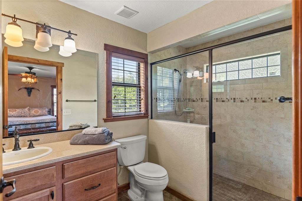 Guest House Bathroom