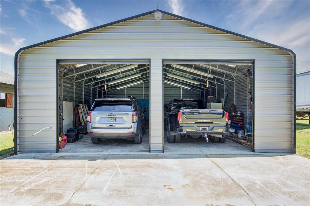 Detached 2 Car Garage/Workshop