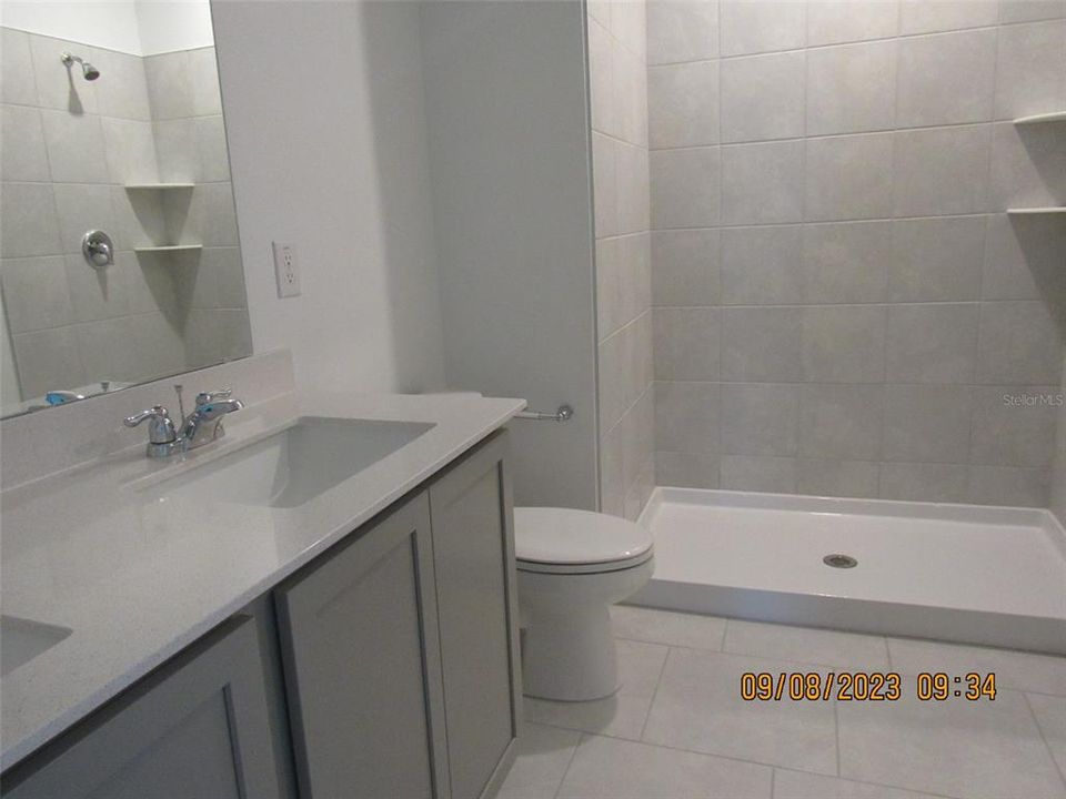 For Rent: $1,875 (3 beds, 2 baths, 1555 Square Feet)