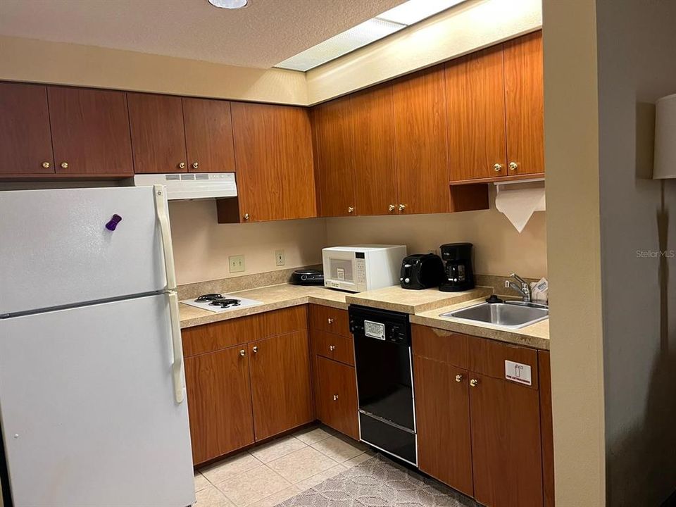 For Rent: $1,550 (1 beds, 1 baths, 542 Square Feet)