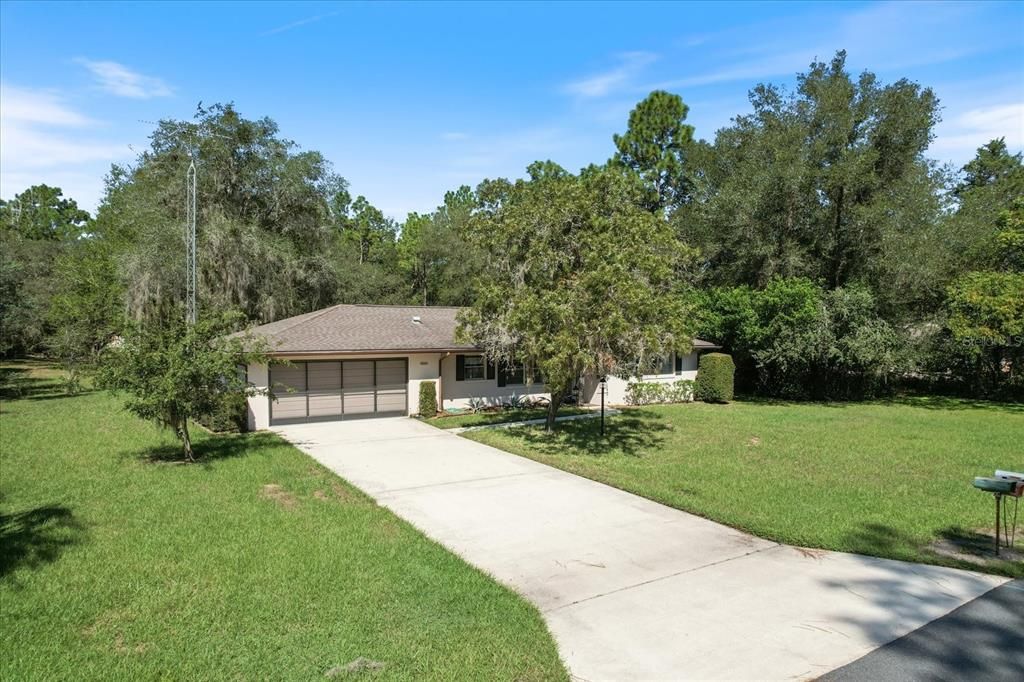 Recently Sold: $275,000 (3 beds, 2 baths, 1388 Square Feet)