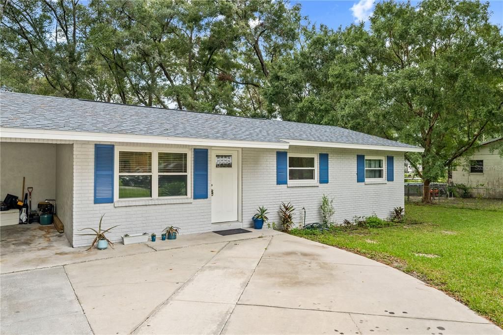 Recently Sold: $250,000 (3 beds, 1 baths, 1472 Square Feet)