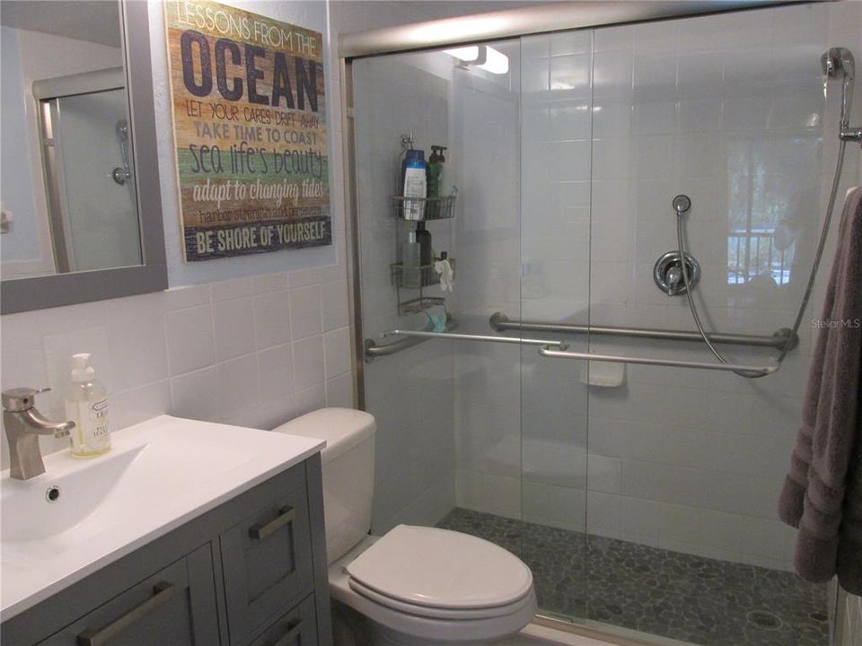 Недавно арендовано: $3,600 (2 спален, 2 ванн, 888 Квадратных фут)