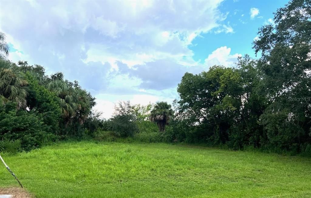 Vendido Recientemente: $65,000 (0.16 acres)