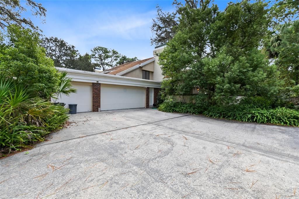 Active With Contract: $899,000 (5 beds, 3 baths, 4453 Square Feet)