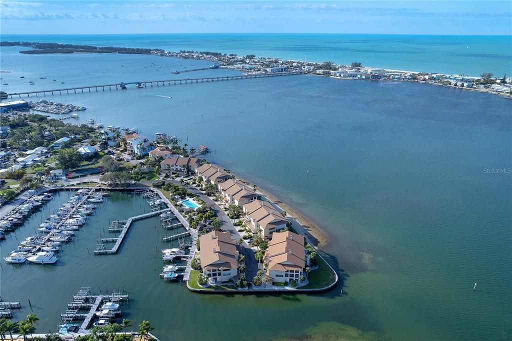 Recently Sold: $1,500,000 (3 beds, 2 baths, 2307 Square Feet)