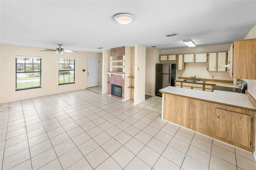 For Sale: $424,900 (3 beds, 2 baths, 1197 Square Feet)