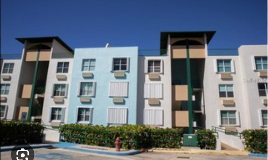 最近售出: $350,000 (3 贝兹, 2 浴室, 1245 平方英尺)