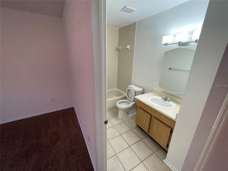 2nd Bedroom private bathroom