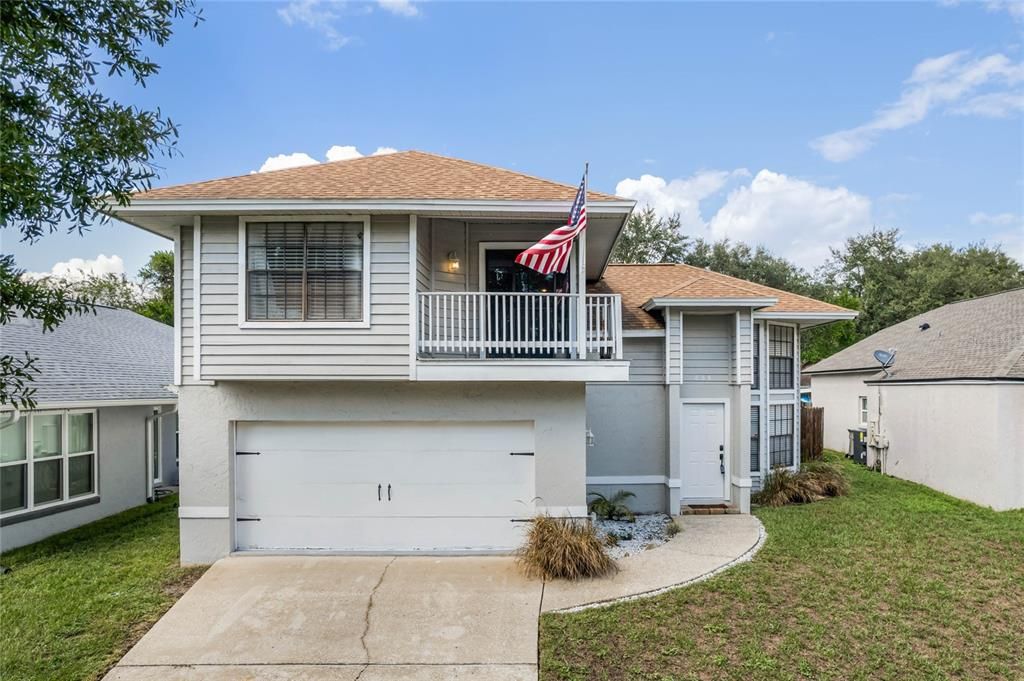 Recently Sold: $325,000 (2 beds, 2 baths, 1334 Square Feet)