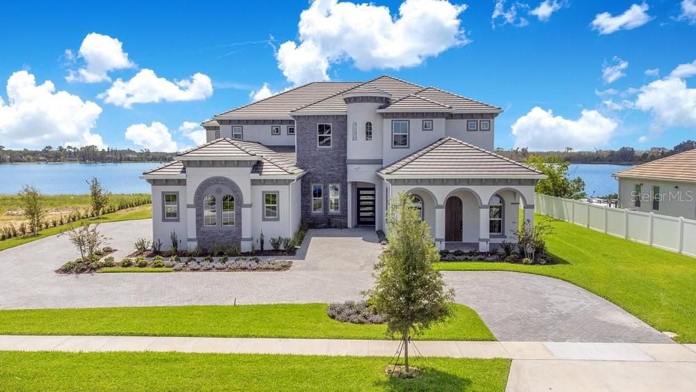 Recently Sold: $2,650,000 (7 beds, 6 baths, 6176 Square Feet)