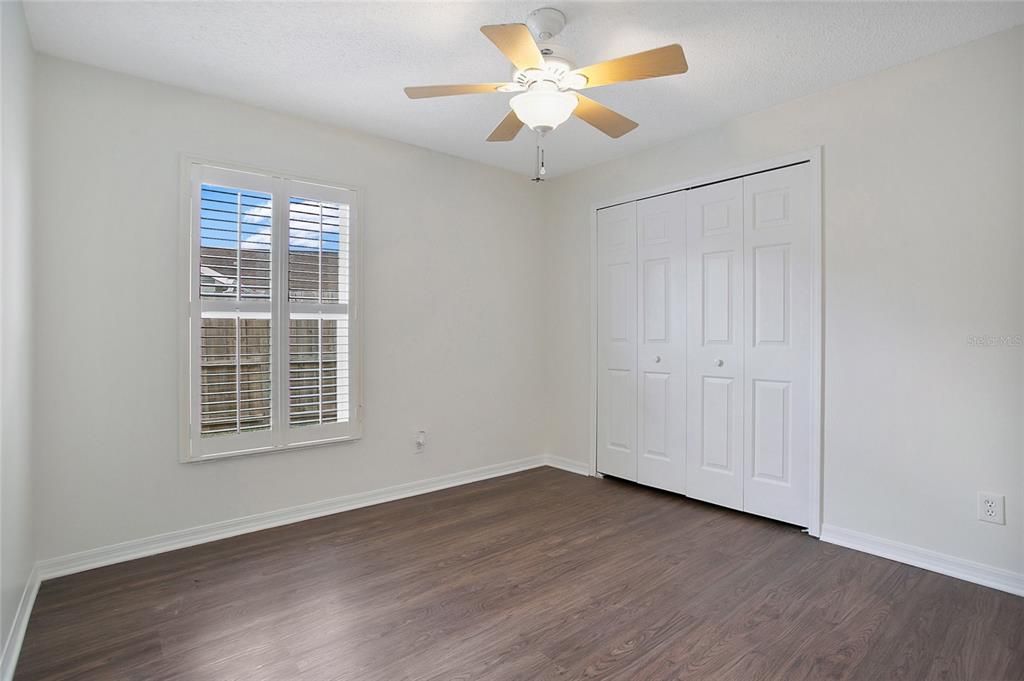 Active With Contract: $459,900 (3 beds, 2 baths, 2110 Square Feet)