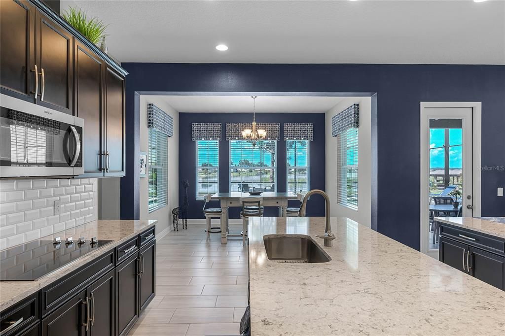 Recently Sold: $1,860,000 (5 beds, 4 baths, 4467 Square Feet)