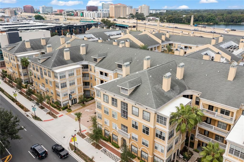 Vendido Recientemente: $280,000 (2 camas, 2 baños, 1070 Pies cuadrados)