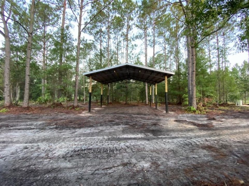 Vendido Recientemente: $209,900 (2.50 acres)