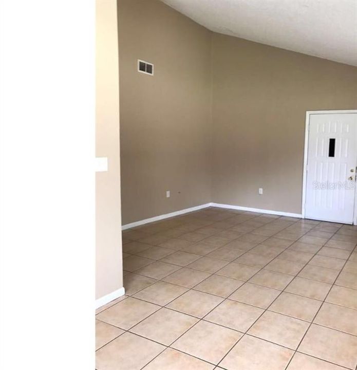 Recently Rented: $1,600 (2 beds, 2 baths, 1032 Square Feet)