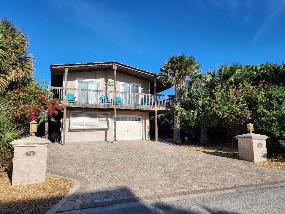 Vendido Recientemente: $1,690,000 (4 camas, 3 baños, 1848 Pies cuadrados)