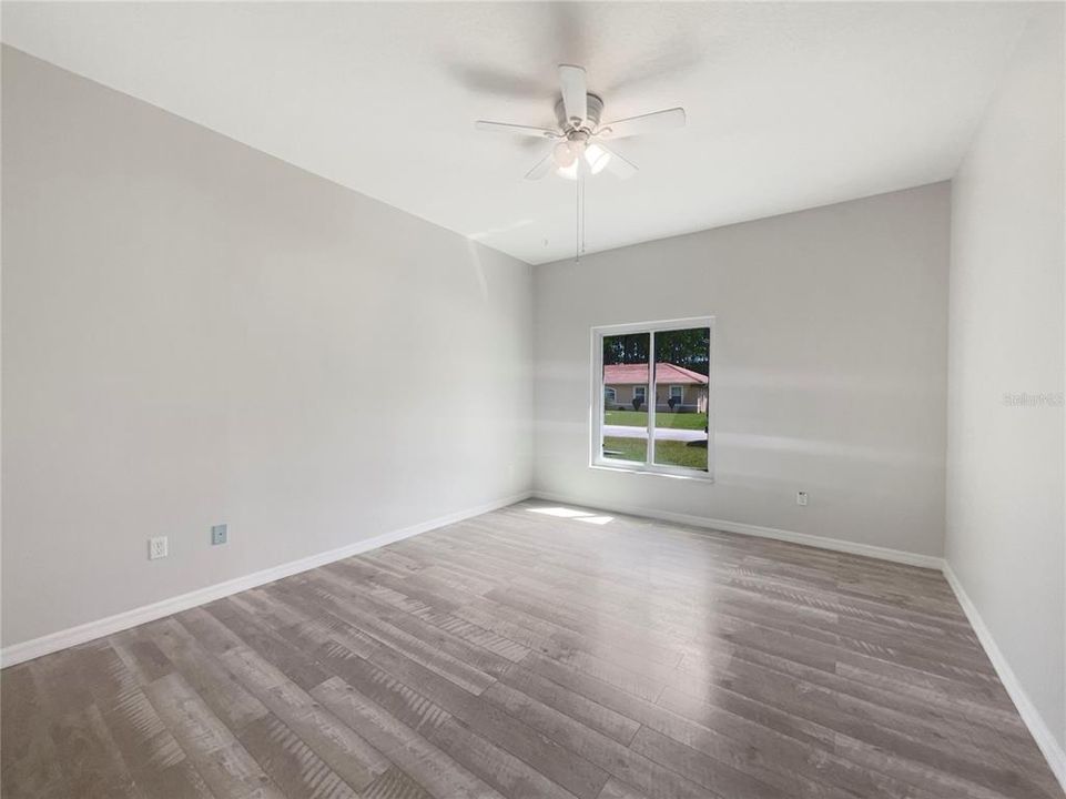 Active With Contract: $300,000 (4 beds, 2 baths, 1873 Square Feet)