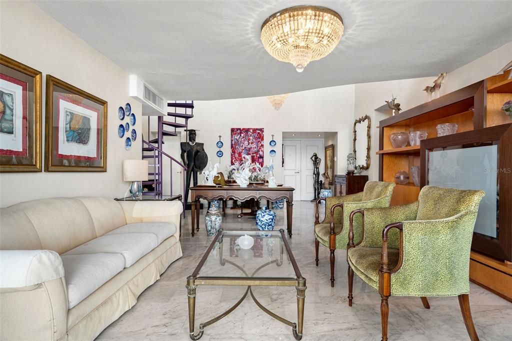 Recently Sold: $1,495,000 (3 beds, 3 baths, 2111 Square Feet)