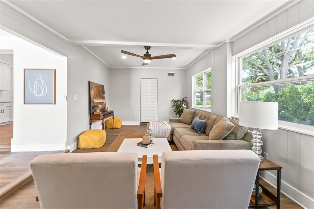 Recently Sold: $599,000 (3 beds, 2 baths, 1652 Square Feet)