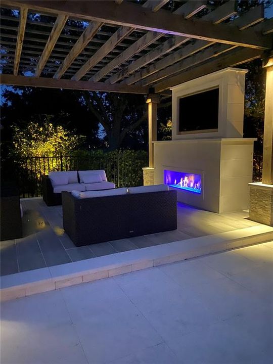 Comfortable Outdoor Seating Under Pergola w/Fireplace and Outdoor TV