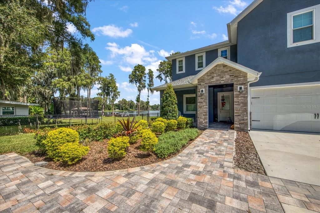 Active With Contract: $2,175,000 (4 beds, 4 baths, 5125 Square Feet)