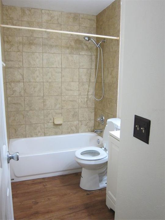 Недавно арендовано: $1,250 (2 спален, 1 ванн, 786 Квадратных фут)