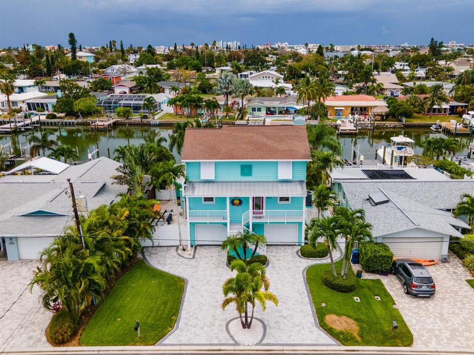 Active With Contract: $1,649,000 (4 beds, 2 baths, 2666 Square Feet)