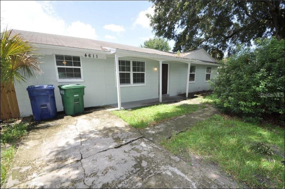 最近租的: $1,700 (4 贝兹, 2 浴室, 1104 平方英尺)