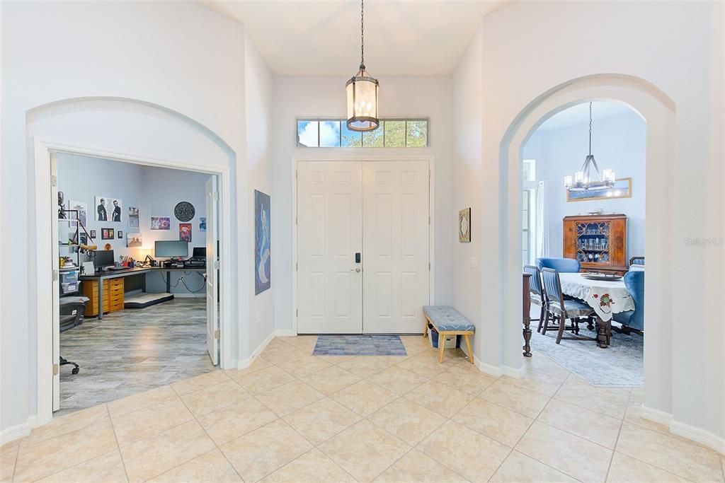 Recently Sold: $594,900 (5 beds, 3 baths, 2893 Square Feet)