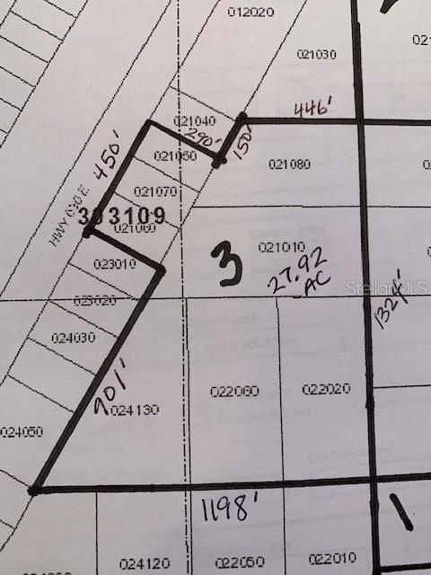 На продажу: $945,000 (27.92 acres)