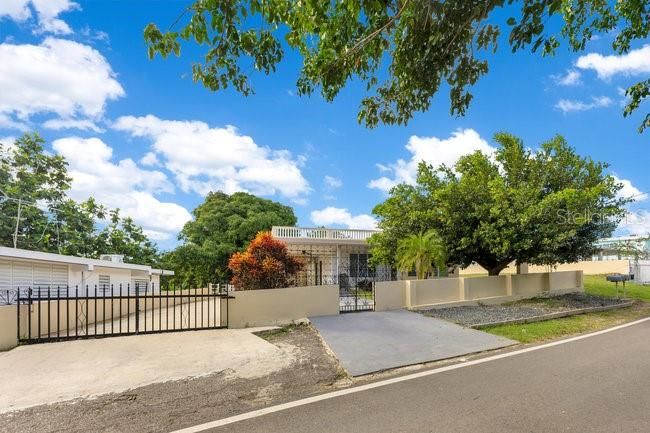 最近售出: $369,000 (3 贝兹, 1 浴室, 1200 平方英尺)