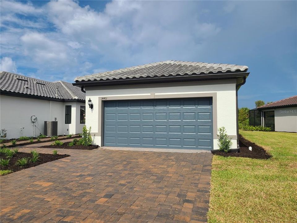 Vendido Recientemente: $480,545 (2 camas, 2 baños, 1608 Pies cuadrados)