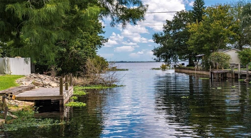 待售: $220,000 (0.10 acres)