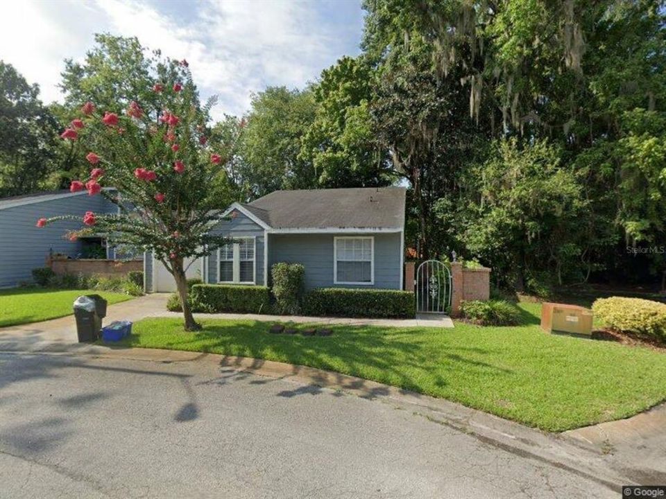 Recently Rented: $1,400 (2 beds, 2 baths, 1102 Square Feet)