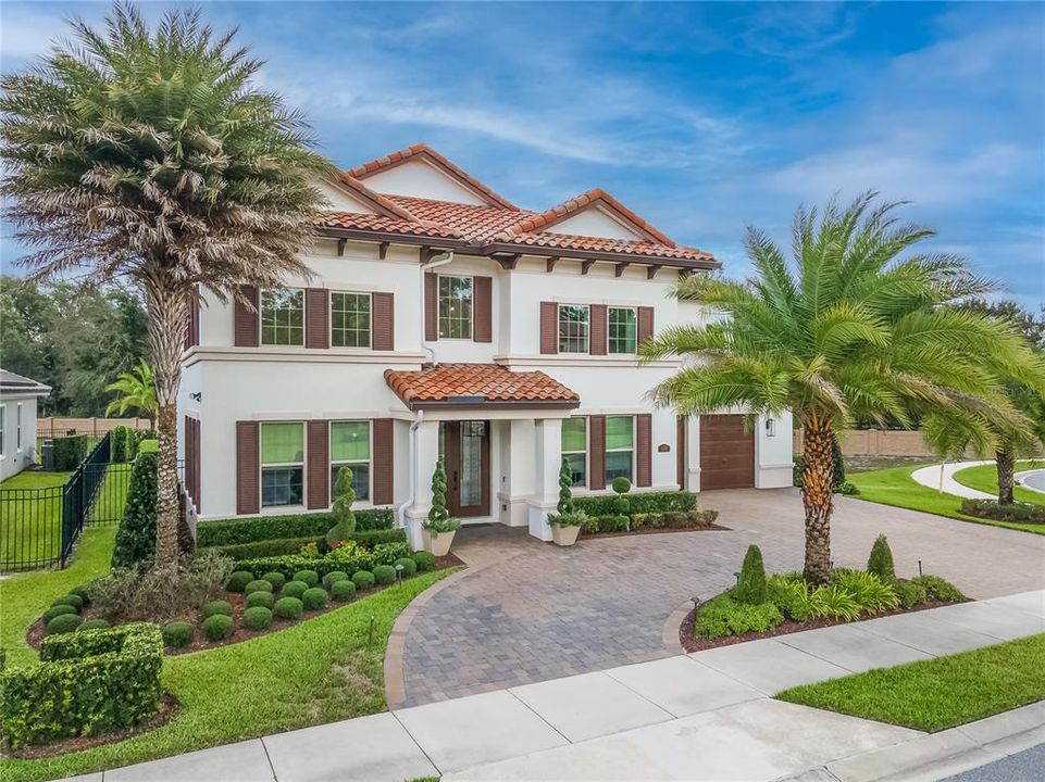 Recently Sold: $1,850,000 (5 beds, 6 baths, 5501 Square Feet)