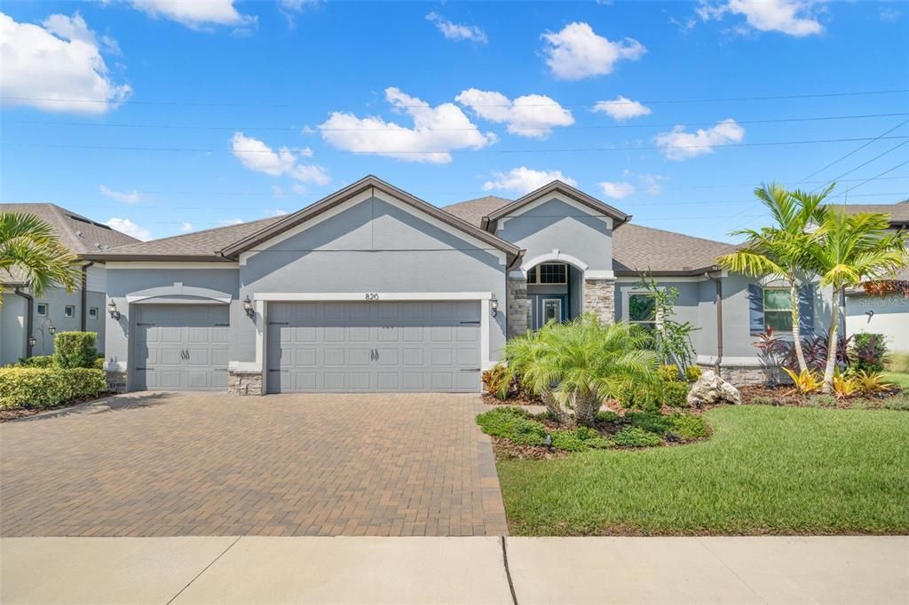 Recently Sold: $1,200,000 (4 beds, 3 baths, 3300 Square Feet)