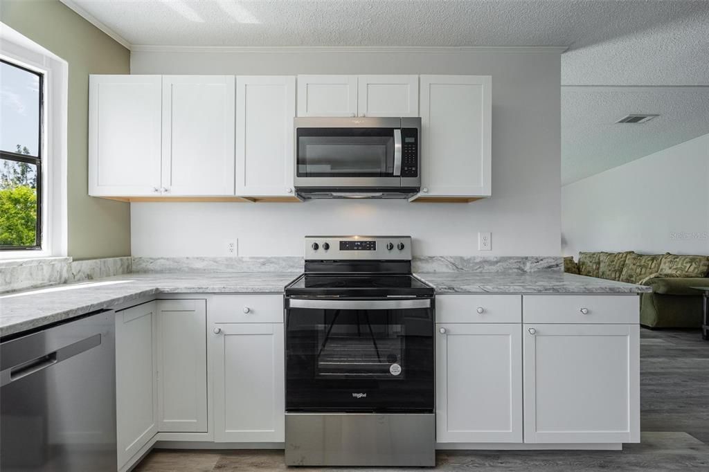 Recently Sold: $181,700 (2 beds, 2 baths, 1248 Square Feet)