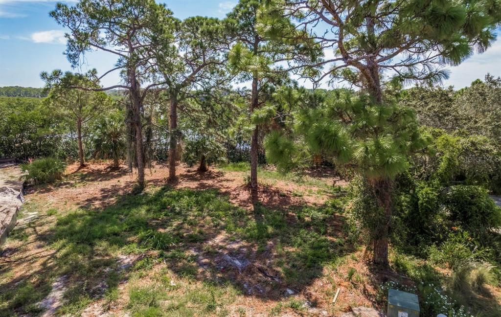 Active With Contract: $499,000 (0.29 acres)