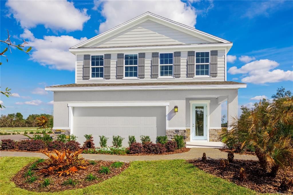 Active With Contract: $433,995 (5 beds, 3 baths, 2370 Square Feet)