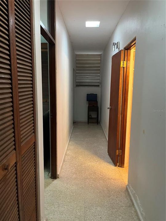 Vendido Recientemente: $310,000 (3 camas, 2 baños, 1643 Pies cuadrados)