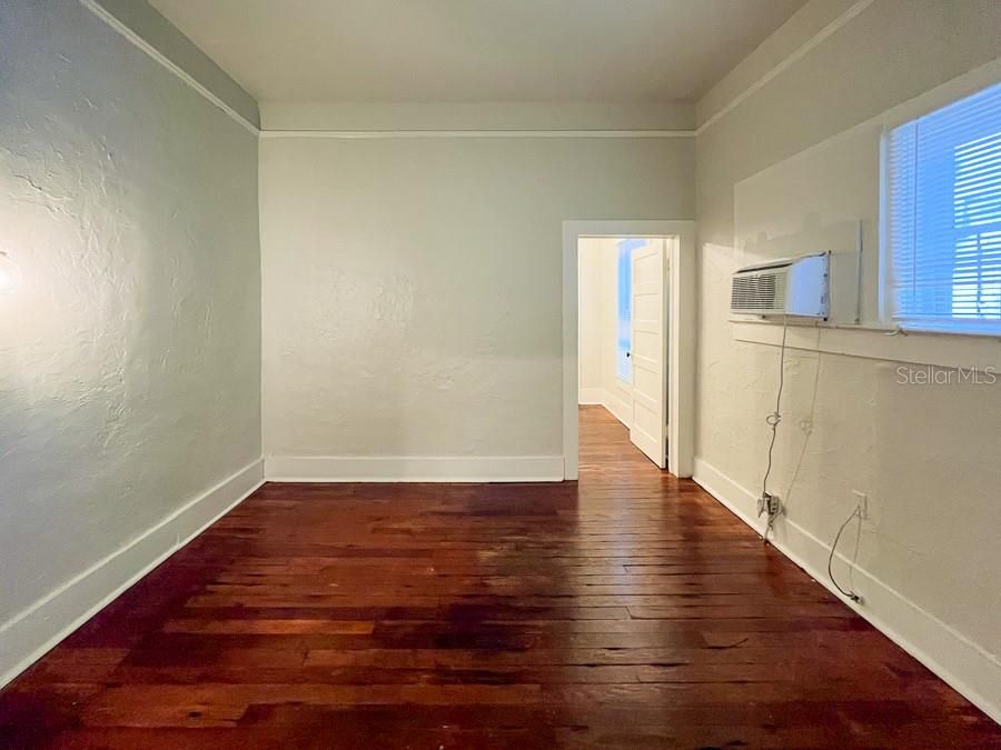 Recently Rented: $1,000 (1 beds, 1 baths, 658 Square Feet)
