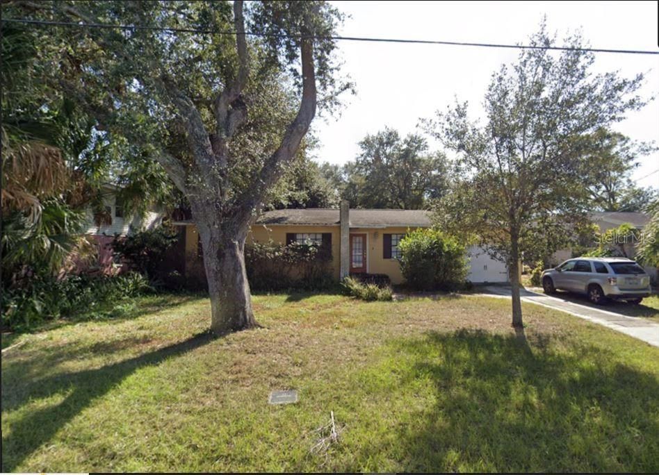 Recently Sold: $715,000 (3 beds, 2 baths, 1479 Square Feet)