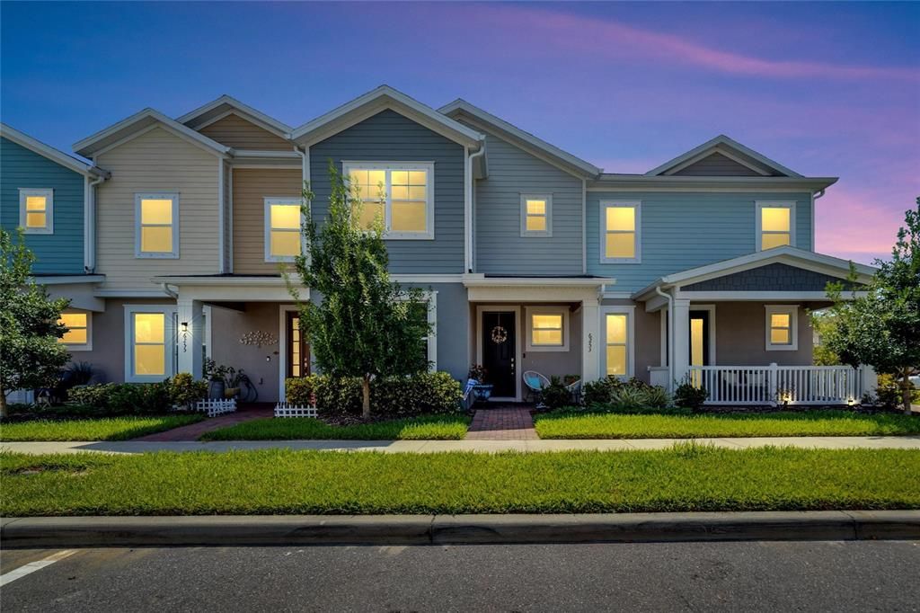 Recently Sold: $400,000 (3 beds, 3 baths, 2025 Square Feet)