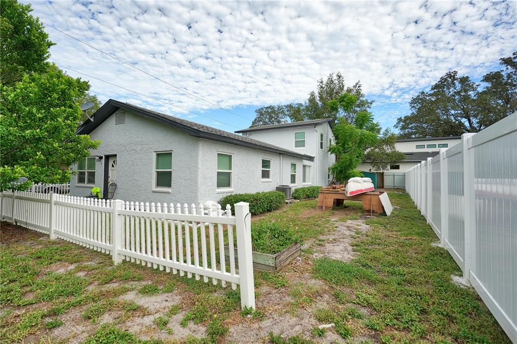 Vendido Recientemente: $535,000 (5 camas, 3 baños, 1953 Pies cuadrados)