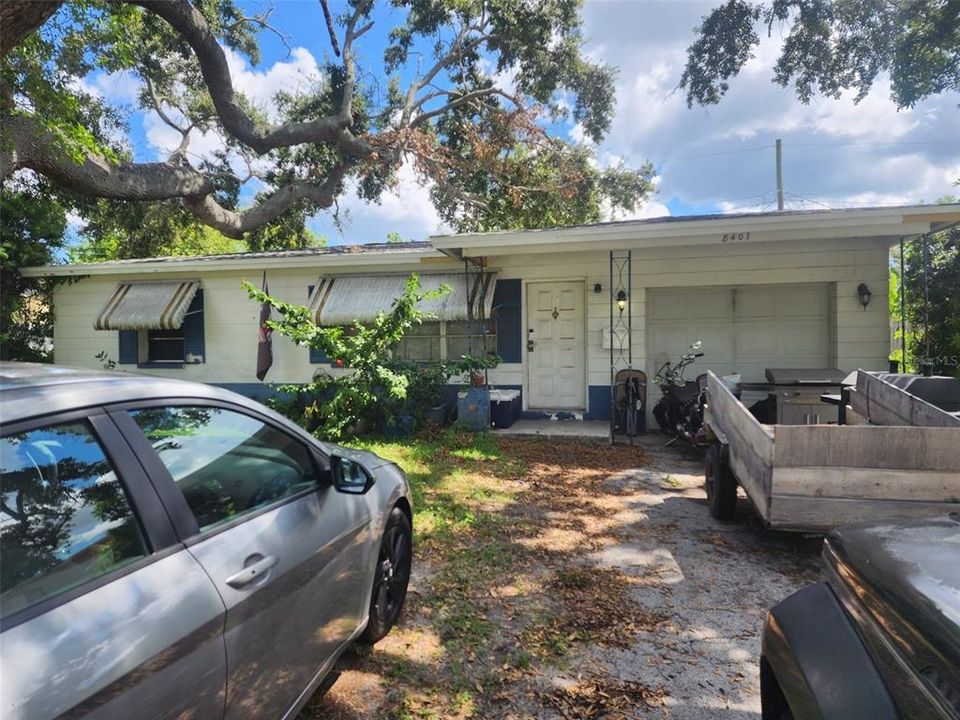 Recently Sold: $208,000 (2 beds, 1 baths, 1200 Square Feet)