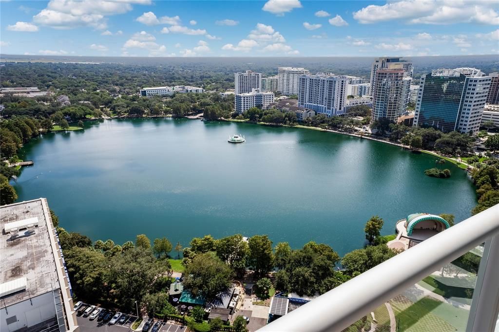 26th Floor Luxury Condo on Lake Eola