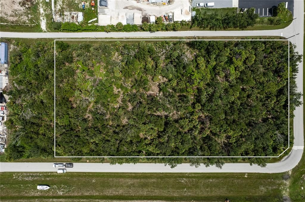 For Sale: $1,600,000 (2.87 acres)