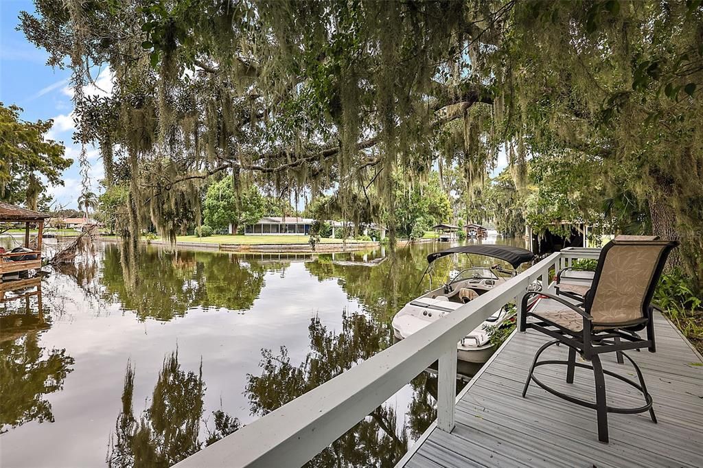 Canal deck